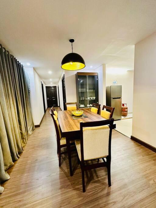 פוקהרה Penthouse 3 Bedroom Apartment With A Beautiful View מראה חיצוני תמונה